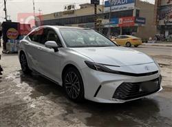 تۆیۆتا کامری